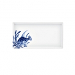 Cosmopolitan Blue Treasures Sushi Platter, Fish  Decor: Blue Treasures
Designer / Artist: Meissen Atelier
Year of Creation: 2020
Materials: Porcelain
Height: 1.8 cm
Width: 27 cm
Depth: 14 cm
Weight: 700 g 
